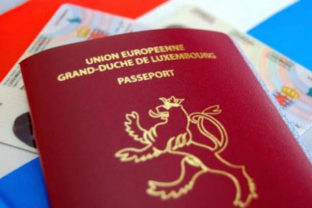 Parmi les 3.195 passeports octroyés en 2015, 36,5% l’ont été à destination de ressortissants portugais. (Photo: DR)