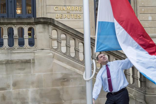 Xavier Bettel a tenté de satisfaire tout le monde en concluant qu’«il faut soutenir le luxembourgeois, sans nuire au multilinguisme» et que «soutenir le luxembourgeois ne veut pas dire qu’on veut nuire au multilinguisme». (Photo: Eric Chenal/archives)