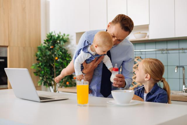 Les papas veulent aussi passer plus de temps avec leurs enfants. (Photo: Shutterstock)