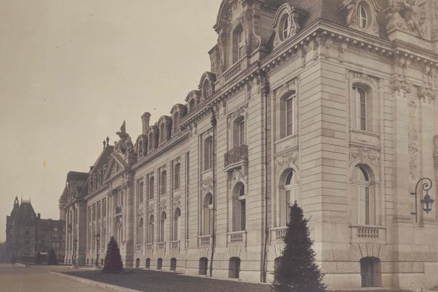 Une photo prise à la période où fut inauguré le bâtiment, en décembre 1922. (Photo: ANLux-Arbed-Aph-003-002)
