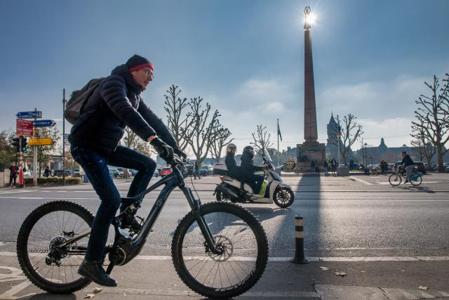 Succès –De plus en plus de vélos électriques circulent à Luxembourg. (Photo: Nader Ghavami)
