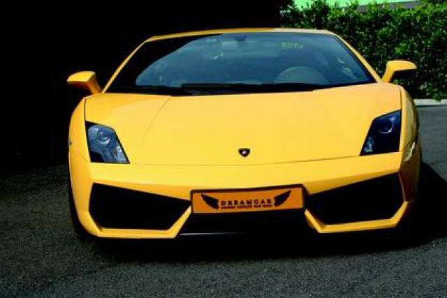 Pilotez une Lamborghini Gallardo pour 99 euros au lieu de 199 euros. (Photo: LBF/Dreamcar)