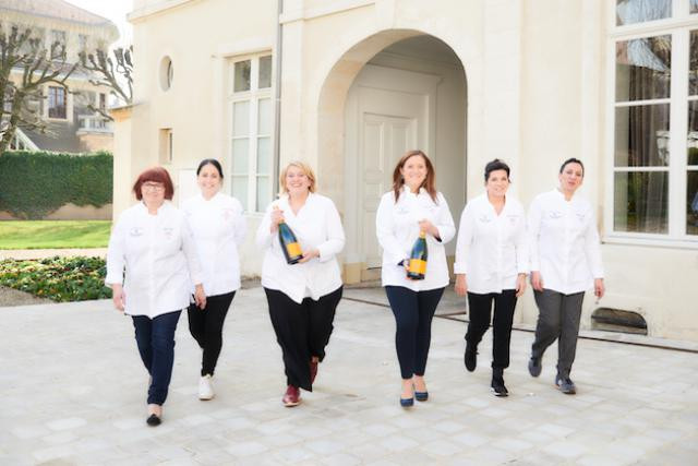 Après plus de 100 ans d’expérience dans le classement des restaurants et hôtels, Michelin présente la deuxième édition de son guide conjugué au féminin. (Photo: Guide Michelin)