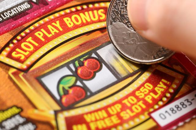La Loterie se félicite d’avoir renouvelé sa gamme de jeux à gratter. (Photo: Shutterstock)