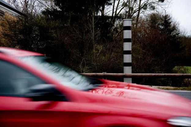 Les 20 radars fixes qui entreront en fonction en 2016 et les 10 autres prévus en 2017 ne sanctionneront que les excès de vitesse. (Photo: Jessica Theis)
