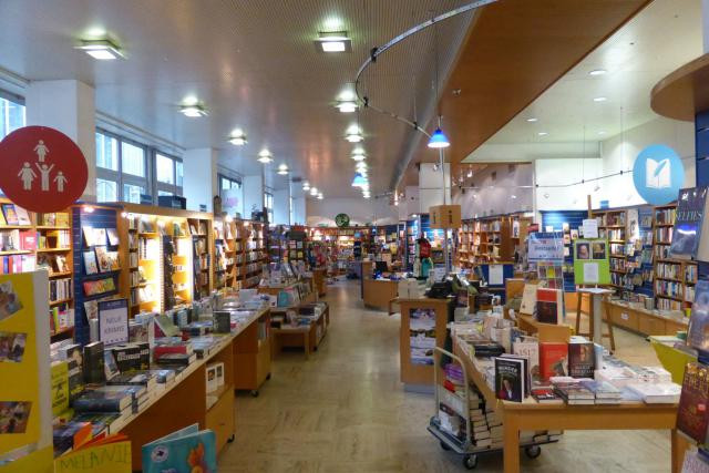 La librairie Libo employait une dizaine de personnes. Tous se sont vu proposer un nouveau poste. (Photo: Facebook / Libo)