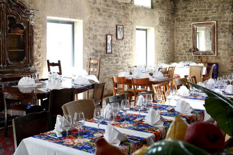 Les augmentations de prix dans les cafés et les restaurants ont le plus contribué à la hausse du taux d'inflation annuel des États membres en février. (Photo: Olivier Minaire / archives)