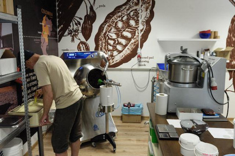 Financement d’équipements pour un atelier de fabrication de chocolat en Colombie. Crédit Photo: Luxfactory