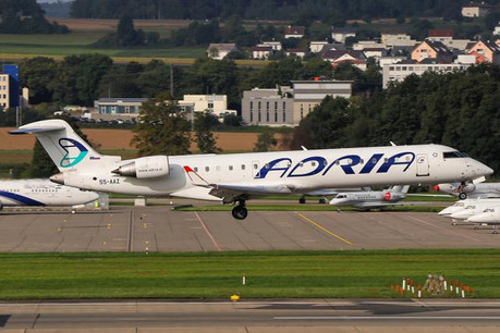 La liaison Sarrebruck – Berlin par Luxair sera opérée par un CRJ700 d’Adria Airways qui sera peint, d’ici janvier, aux couleurs de la compagnie nationale. (Photo: DR)
