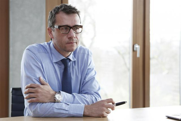 Éric Lux a réintroduit une plainte obligeant le tribunal d’arrondissement à reporter l’audience de lundi matin à laquelle il devait comparer comme prévenu. (Photo: Luc Mullenberger / archives)
