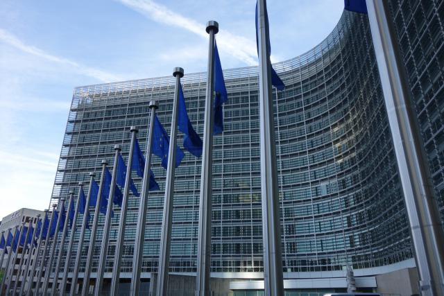 La décision de la Commission fait suite aux remarques formulées par l'Autorité européenne des marchés financiers (AEMF), chargée de collecter des données sur une quinzaine de millions d’instruments financiers. (Photo: DR)