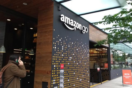 Selon Bloomberg, Amazon devrait prochainement accélérer son expansion dans le retail physique en proposant près de 3.000 magasins sans caisses d’ici 2021. (Photo: Licence C.C.)