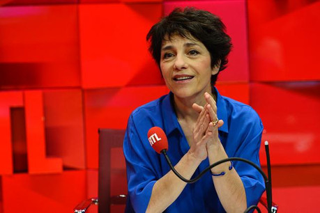 «L’essentiel du programme d’Emmanuel Macron n’a aucune originalité et il est dans la continuité de ce qu’a dit François Hollande», estime Élizabeth Martichoux. (Photo: www.rtl.fr)
