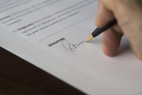 Selon l'Apcal, de plus en plus de courtiers voient leurs conventions résiliées par les compagnies d'asurances. (Photo: Licence CC / Pixabay)