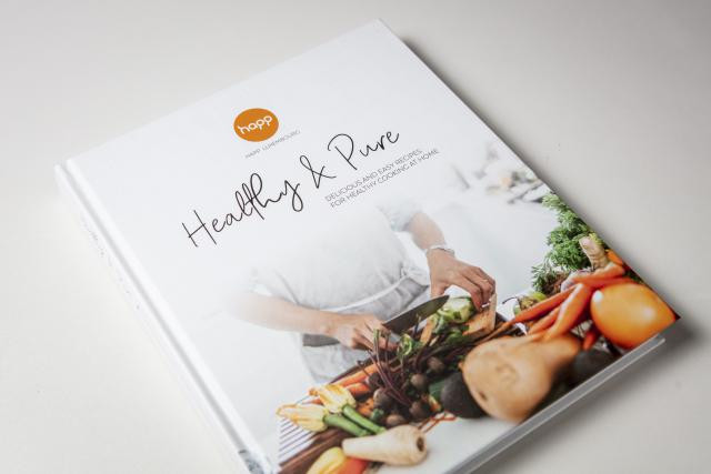 «Healthy & Pure» est le nouveau livre de recettes du restaurant HaPP. (Photo : Maison Moderne)