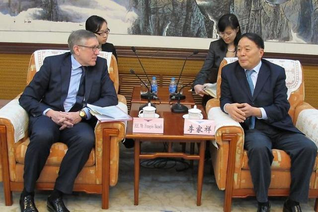 Pour la cinquième fois depuis son entrée en fonction, François Bausch, ministre du Développement durable et des Infrastructures, se trouve en Chine. Ce voyage devrait aboutir à la signature de plusieurs contrats pour le secteur logistique. (Photo: SIP)