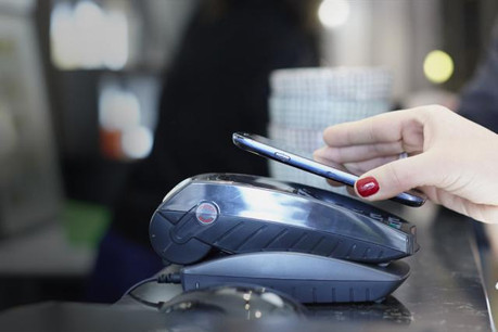 Au Luxembourg, les habitants restent méfiants vis-à-vis du paiement mobile. La confiance, quand elle passe, tient à l'app de sa banque seulement. (Photo: Kix / Licence CC)