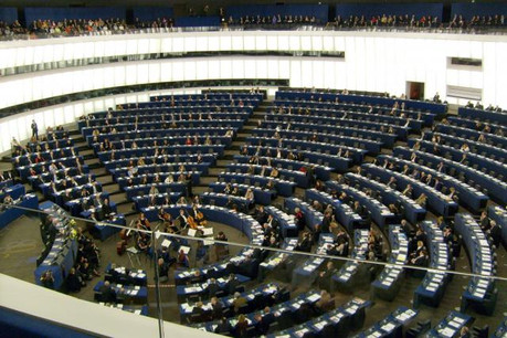Au Parlement de Strasbourg, tous les partis ne sont pas à l'unisson autour d'une éventuelle commission d'enquête sur la fraude fiscale. ( Photo : Licence CC)