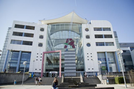 Les Mulliez sont propriétaires des supermarchés Auchan, dont celui du Kirchberg, à Luxembourg. (Photo: Maison moderne / archives)