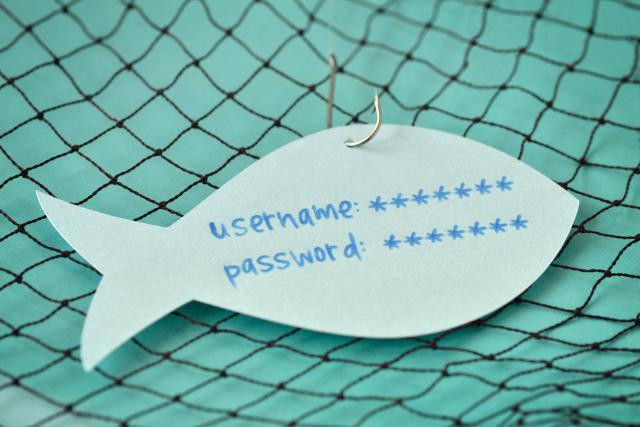 Le phishing, ou hameçonnage en français, consiste à s’approprier des données personnelles, coordonnées bancaires ou toute information susceptible de faciliter l’accès au réseau de l’entreprise.  (Photo: Fotolia / calypso77)