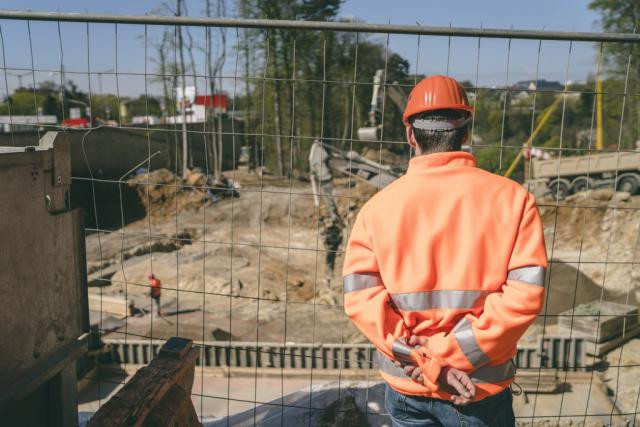 Le secteur du bâtiment et de la construction est, de loin (près de 70%) celui qui est le plus concerné par la pratique du détachement de travailleurs. (Photo: Sven Becker / Archives)