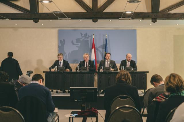 Outre Xavier Bettel, Étienne Schneider, Félix Braz et Pierre Gramegna étaient présents pour détailler les mesures de la réforme fiscale. (Photo: Sven Becker)