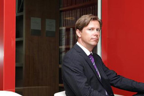 Gabriel Bleser (Allen & Overy) (Photo: Olivier Minaire)