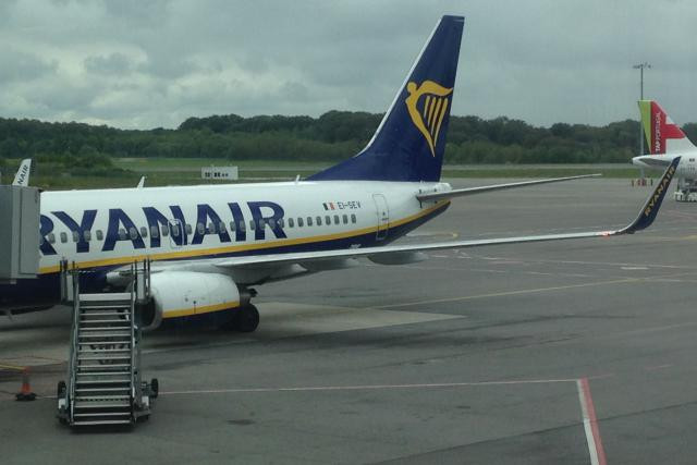La présence de Ryanair à Luxembourg se précise avec l'atterrissage ce matin à 10h30 d'un avion de la compagnie low-cost. (Photo: DR)