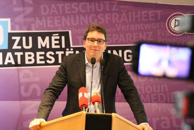 Sven Clement a été réélu à la présidence du Parti pirate avec plus de 91% des suffrages.  (Photo: Piratepartei Lëtzebuerg / Facebook)