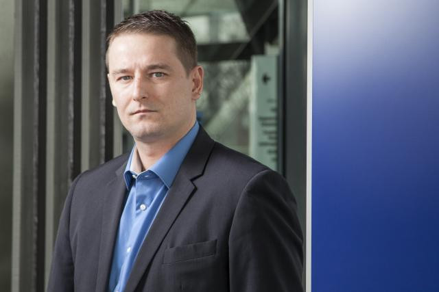 Pour Claude Bizjak, il est urgent d’ajouter les PME, grandes absentes de la haute connectivité, à l’équation digitale. (Photo: Julien Becker)