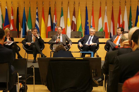 Pour chacun des banquiers présents à la table ronde, la «compliance» représente une part très importante de leur budget réservé à la transformation digitale. (Photo: DR)