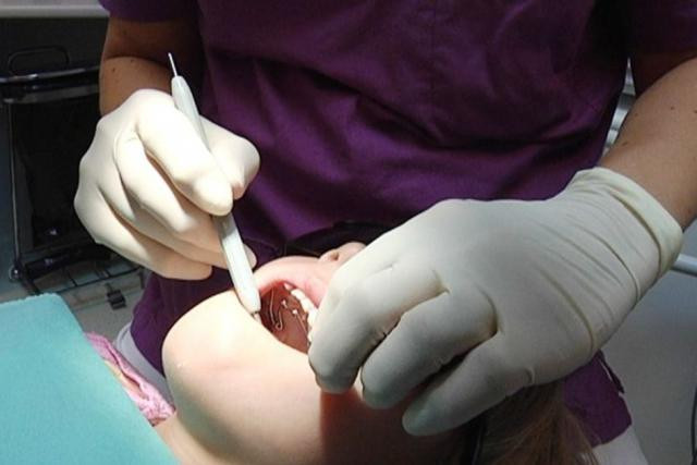 La mésaventure de cinq orthodontistes poursuivis à tort par le Collège médical met en lumière la sensibilité des procédures disciplinaires. (Photo: Licence CC)