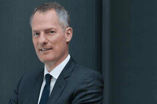 Depuis 14 ans dans le groupe LVMH, Philippe Schaus a été le directeur international de Louis Vuitton, avant de prendre la tête de DFS, qui distribue des produits de luxe dans les aéroports depuis Hong Kong. (Photo: www.dfsgroup.com)
