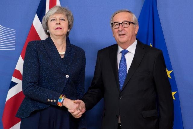 Theresa May aurait formulé plusieurs propositions afin d’obtenir une base légale qui satisferait le Parlement britannique. (Photo: Commission Européenne)