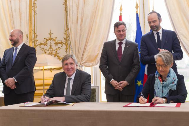 François Bausch, mardi, lors de la signature du protocole d’accord avec son homologue française, Élisabeth Borne. (Photo: SIP / Jean-Christophe Verhaegen)
