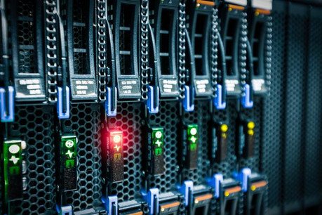 Sous le terme «data embassy» se cache un centre de données auquel on accorde les privilèges et immunités d’une ambassade classique. (Photo: Basiczto)