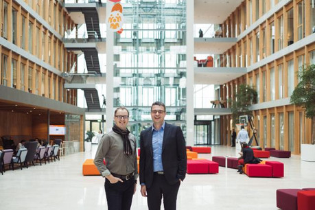Le Prix du «CISO (chief information security officer) of the year» sera remis le vendredi 20 octobre lors d’une soirée de gala. (Ici Pascal Steichen (Smile) et Ludovic Raymond (PwC).) (Photo: Sébastien Goossens)