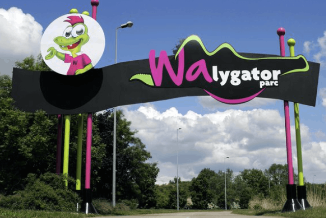 La réouverture du parc d'attractions, prévue le 2 avril prochain, aura bel et bien lieu, avec ses 40 salariés permanents et 300 saisonniers. (Photo: Licence C.C.)