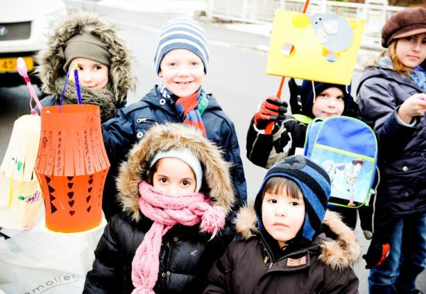 
	Children carry lanterns for Liichtmëssdag in Luxembourg City
 David Laurent/Wili (archives)