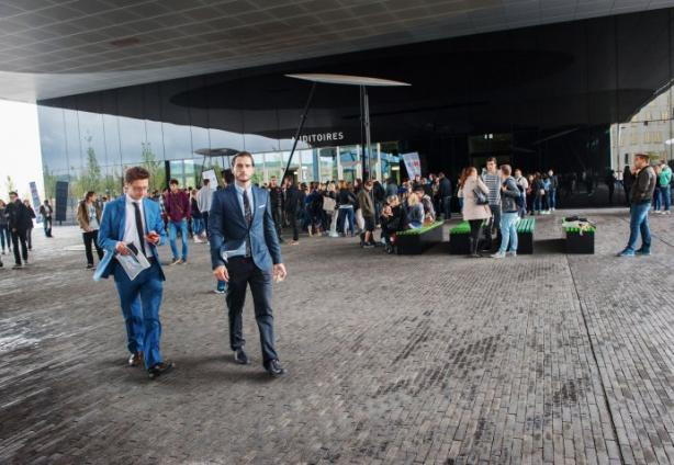 
	The first day of class, 14 September 2015, at the University of Luxembourg’s new Belval campus.
 LaLa La Photo