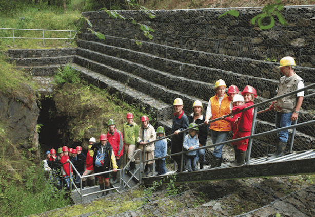 
	Visitors to Stolzembourg copper mine
 ONT
