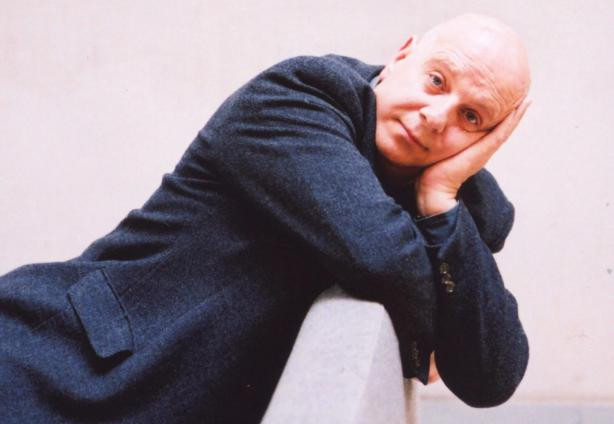 christopher_robson_by_christine_scneider_copyright_2004_010.jpg