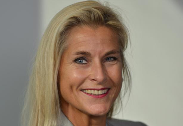 
	Simône van Schouwenburg
 ING