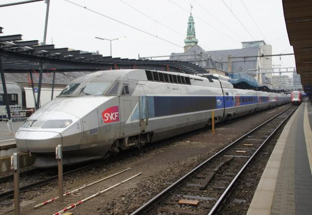 A high speed train heading to Paris at Luxembourg’s central station
Flickr user Gerard-Nicolas Mannes/Creative Commons (2012)