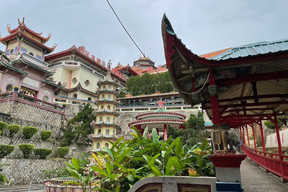 Kek Lok Si temple outside of George Town, Penang in Malaysia, a village of temples attracting a mix of worshippers and tourists. Photos: Cordula Schnuer
