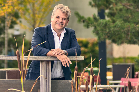 John Parkhouse, CEO de PwC, œuvre pour l’environnement à tous les niveaux de l’entreprise. (Photo: PwC)