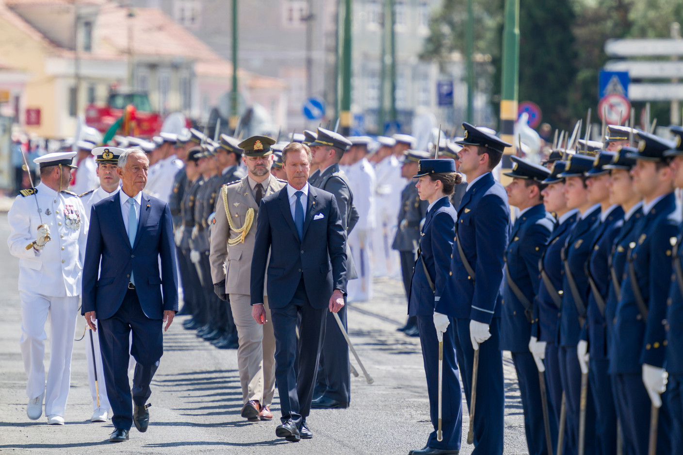 Marcelo Rebelo de Sousa, président de la République portugaise, a reçu le Grand-Duc avec les honneurs.  (Photo: SIP/Jean-Christophe Verhaegen)