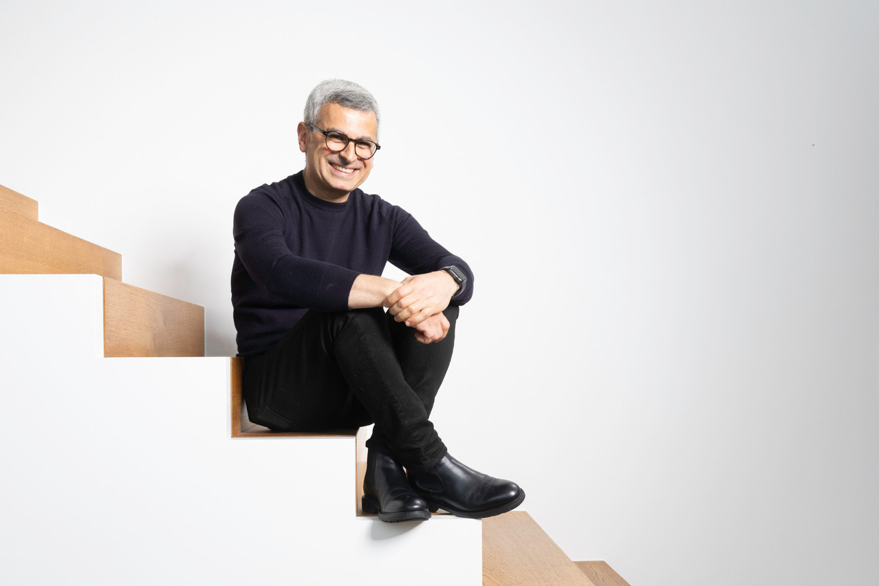 Cofon­dateur du bureau Metaform Architects, Shahram Agaajani est à la tête d’un bureau qui ne cesse de grandir. (Photo: Guy Wolff/Maison Moderne)