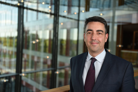 Pierre-Jean Forrer, government and public sector leader chez EY Luxembourg, espère recruter 30 personnes à terme. Le service représente actuellement 15% de l’activité d’EY Luxembourg. (Photo: EY Luxembourg)