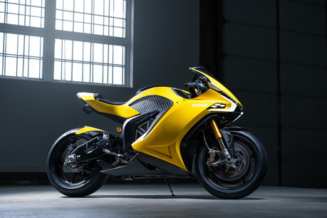 Bourrée de technologie, la Damon Hypersport est la première moto électrique 100% rechargeable à domicile. (Photo: Damon)